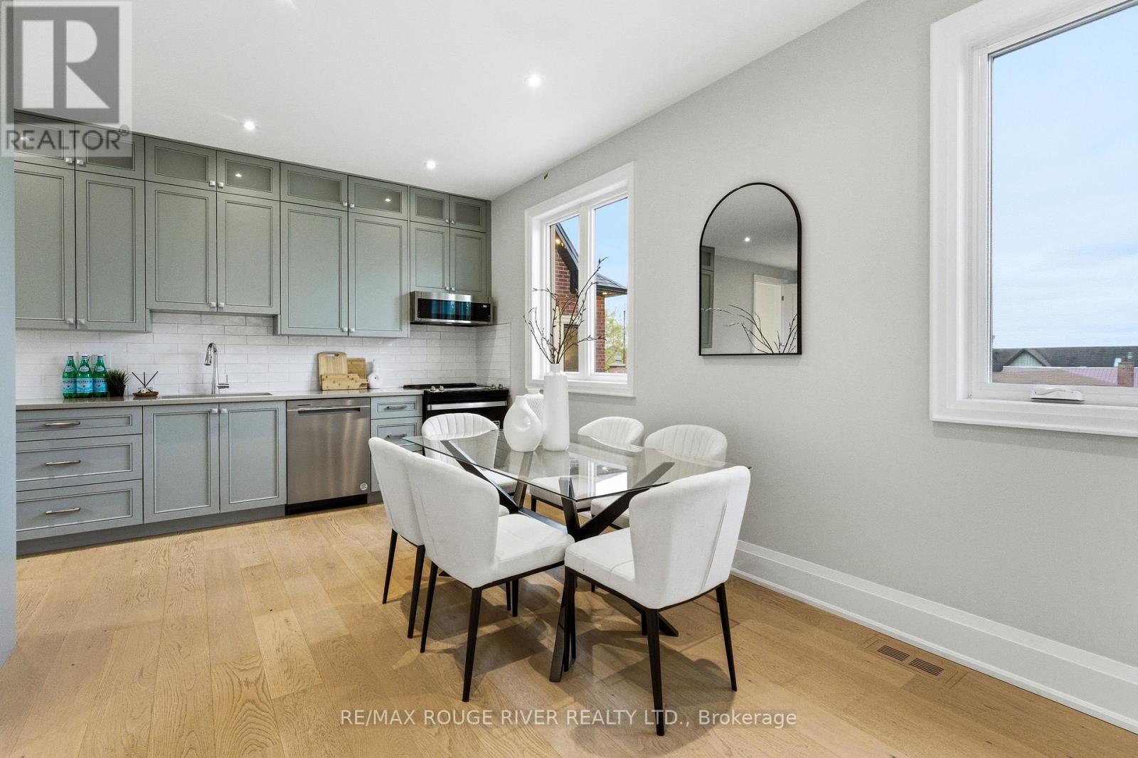 1411 Old Forest Road, Pickering, ON - Indoor