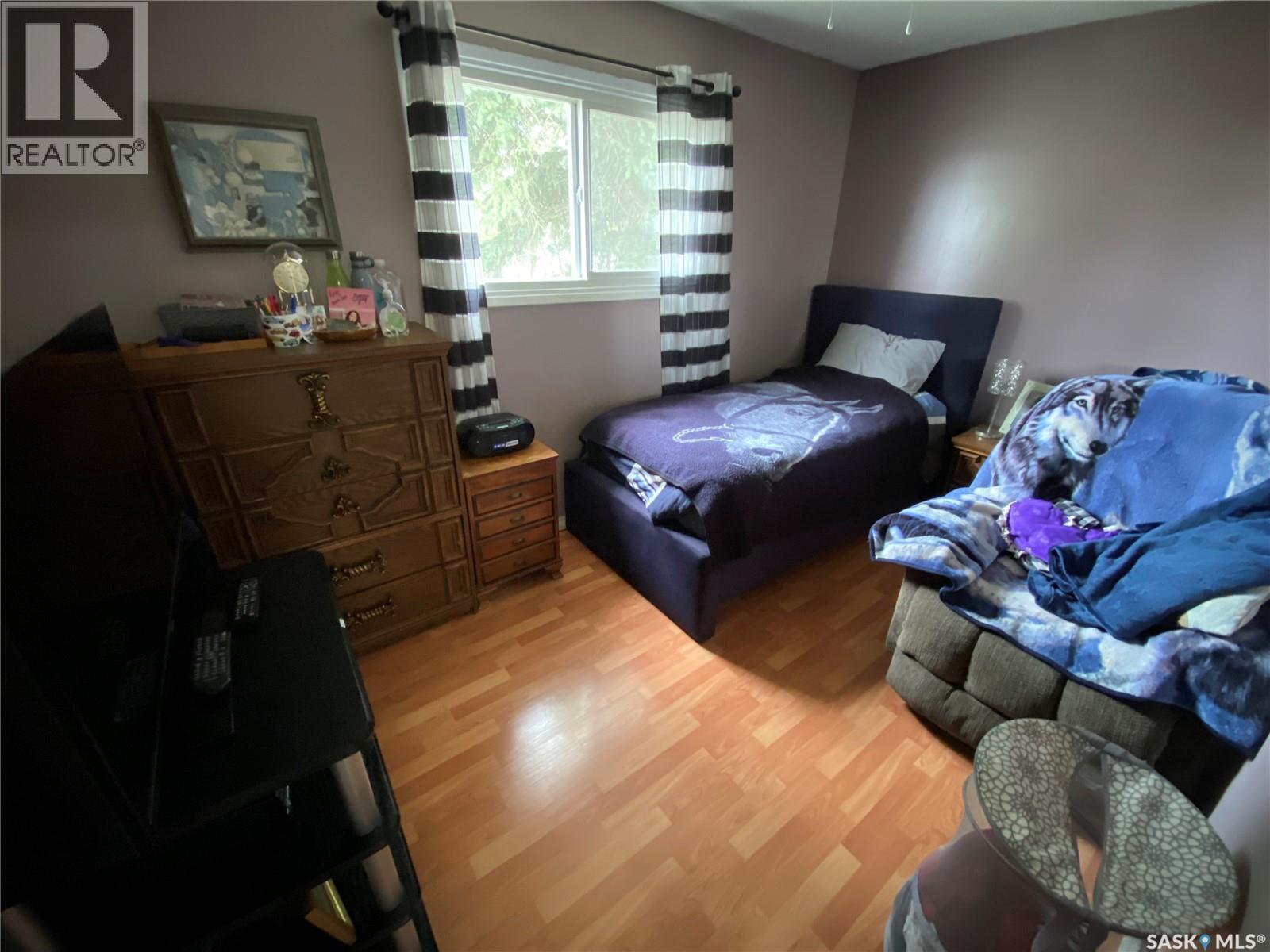 2 544 Circlebrooke Drive, Yorkton, SK - Indoor