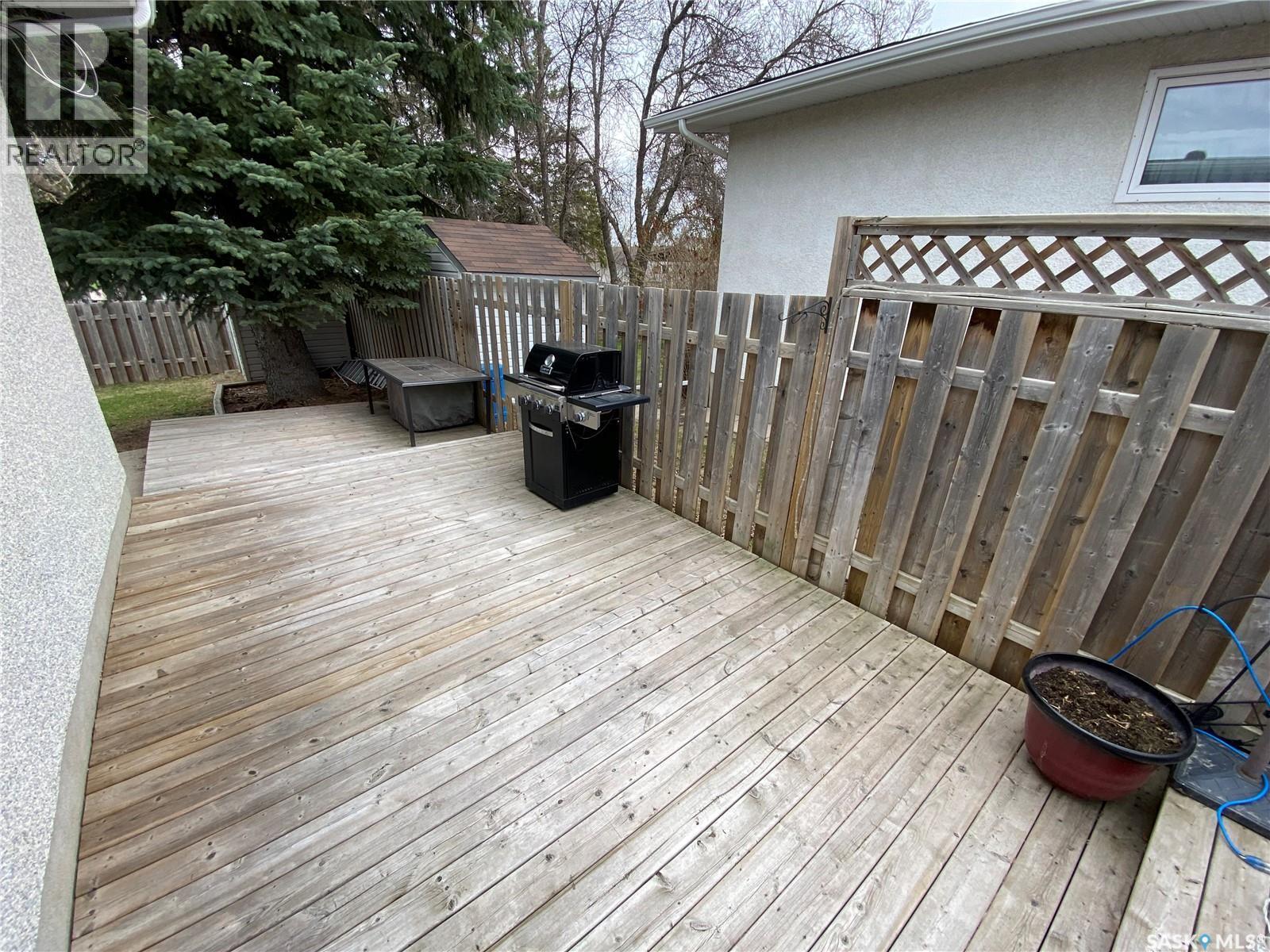 2 544 Circlebrooke Drive, Yorkton, SK - Outdoor With Deck Patio Veranda With Exterior