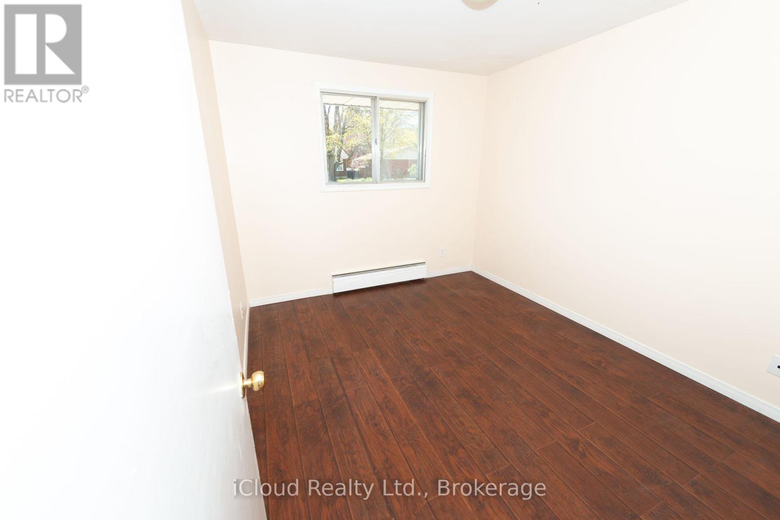 Bedroom 2 - 536 Glen Forrest Boulevard, Waterloo, ON - Indoor Photo Showing Other Room