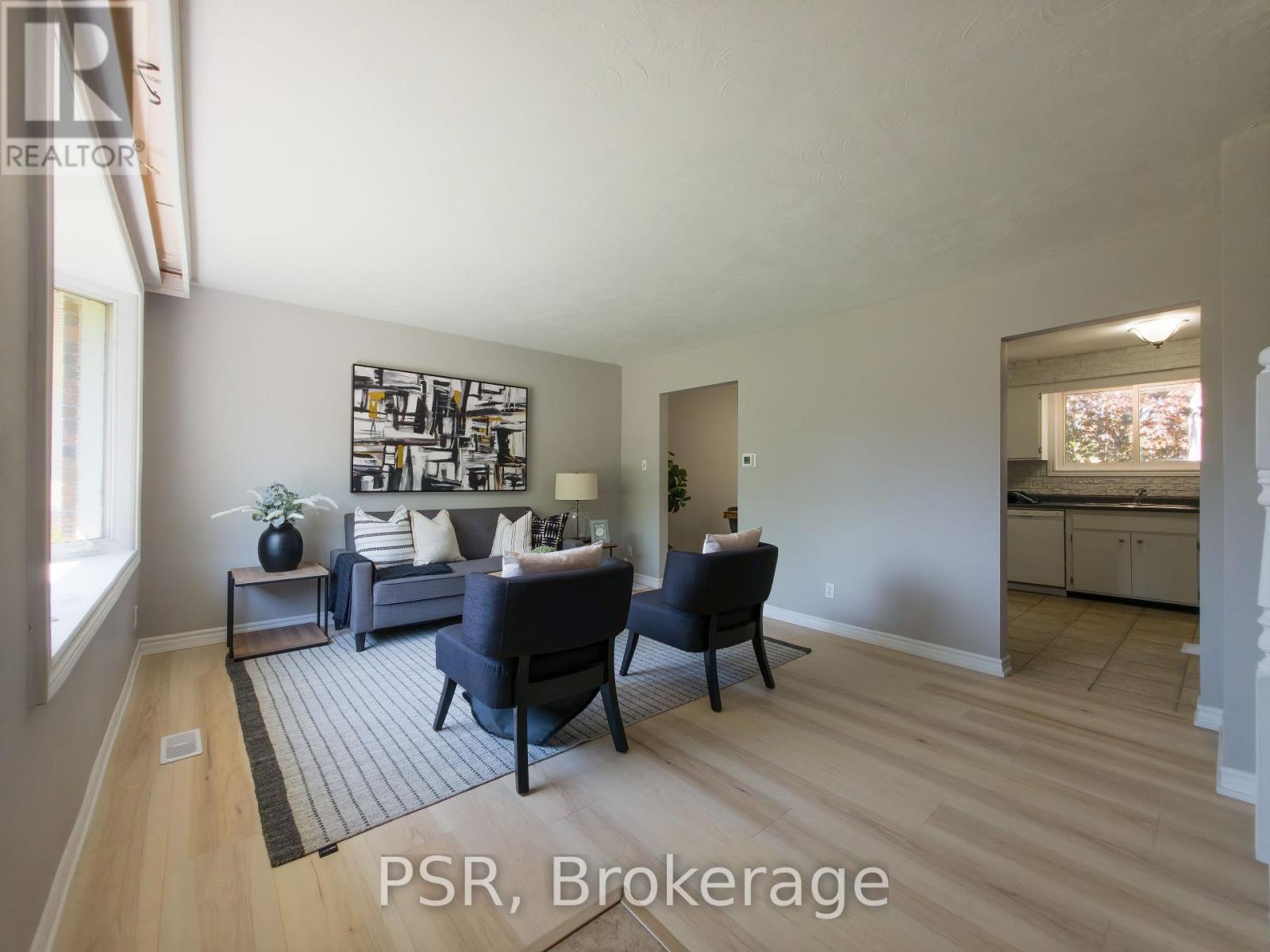 11 Elmsdale Drive, Kitchener, ON - Indoor Photo Showing Other Room