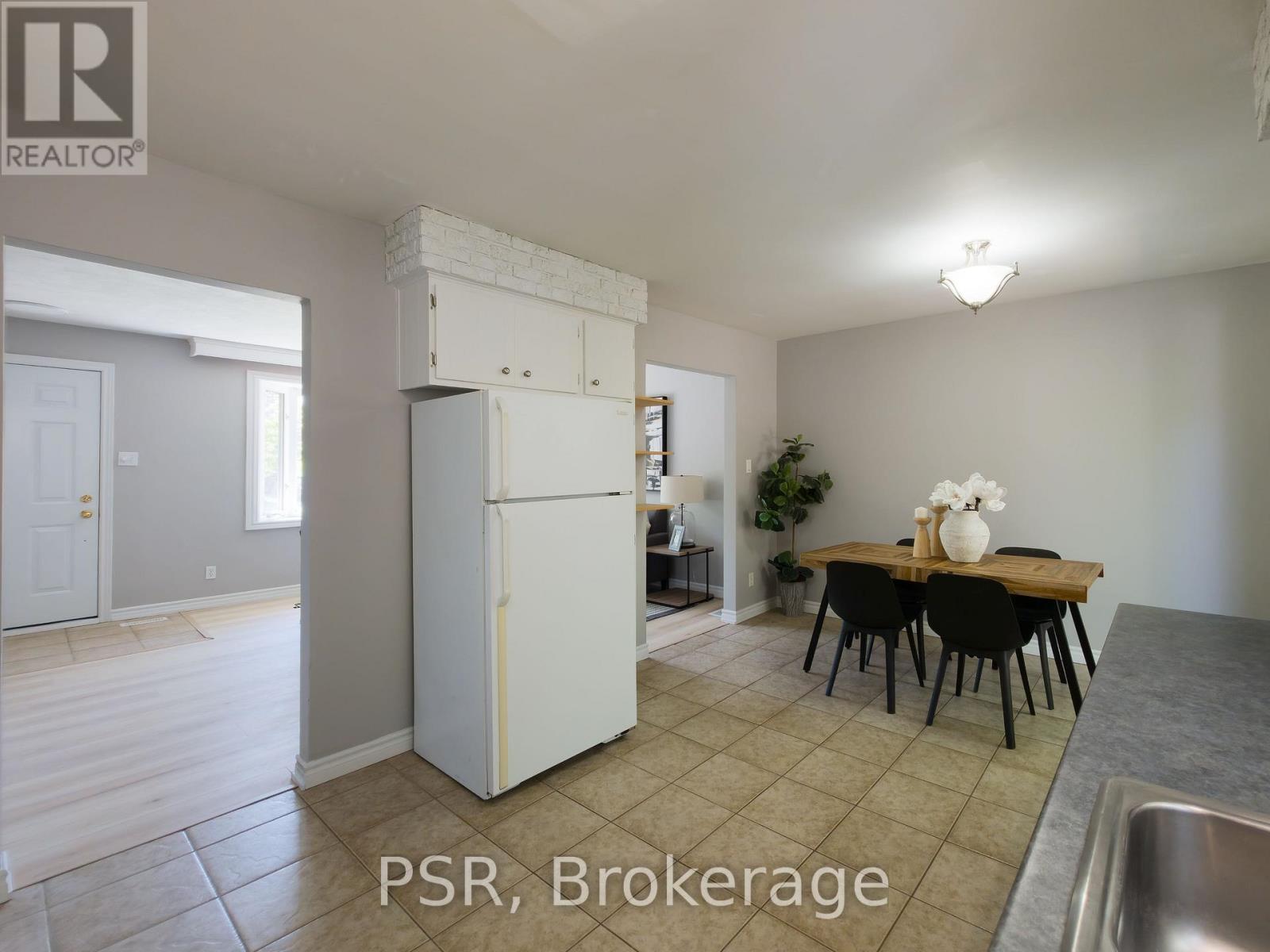 11 Elmsdale Drive, Kitchener, ON - Indoor