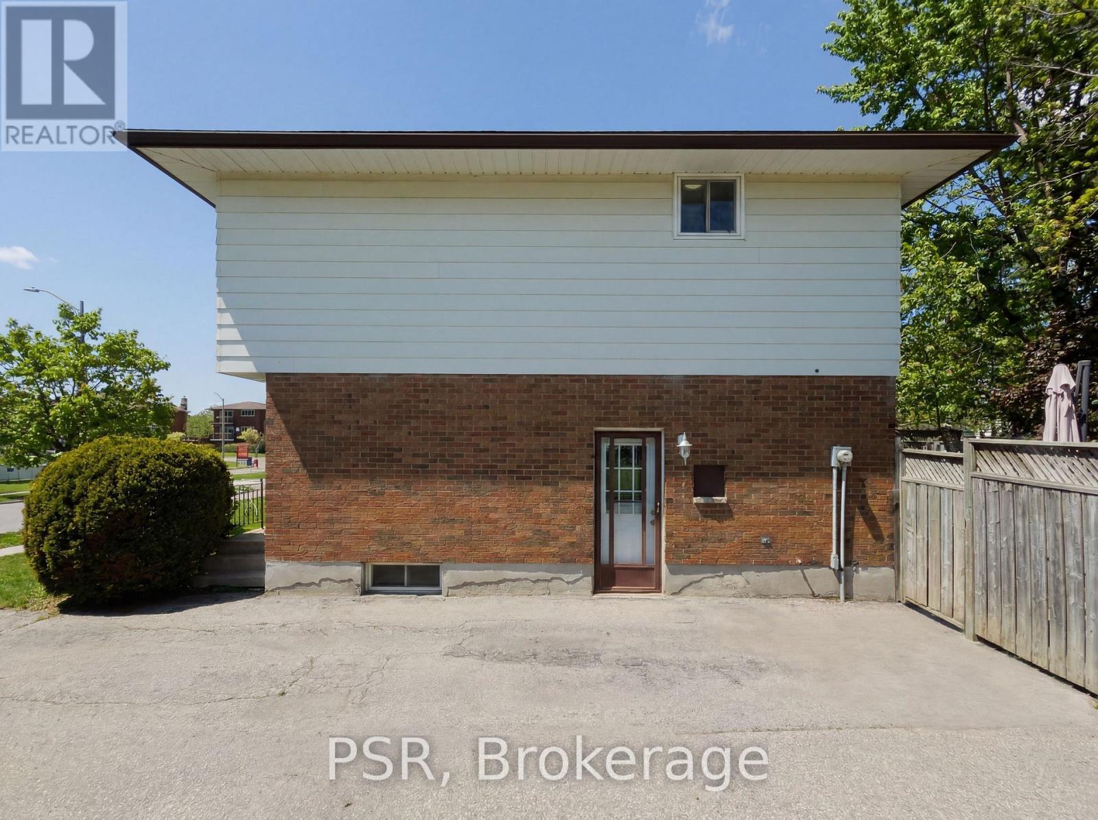11 Elmsdale Drive, Kitchener, ON - Outdoor With Exterior