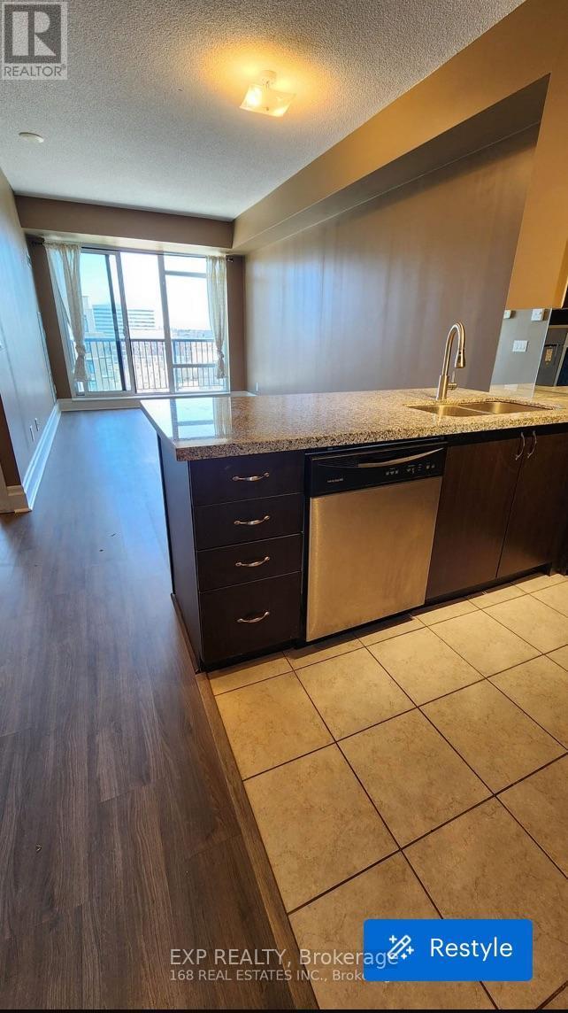 1008 - 151 Upper Duke Crescent, Markham, ON - Indoor