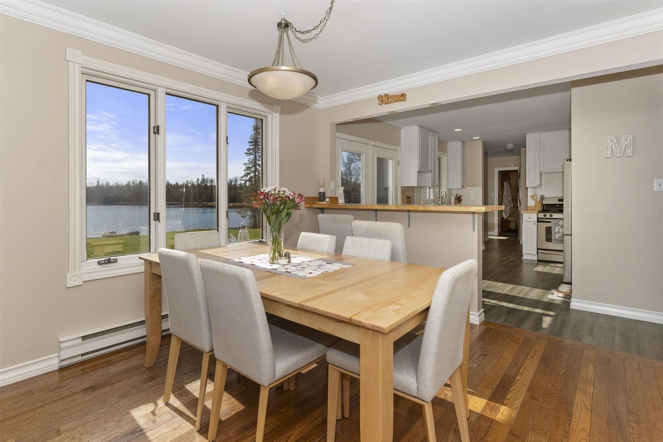 26 Margaret St S, Neebing, ON