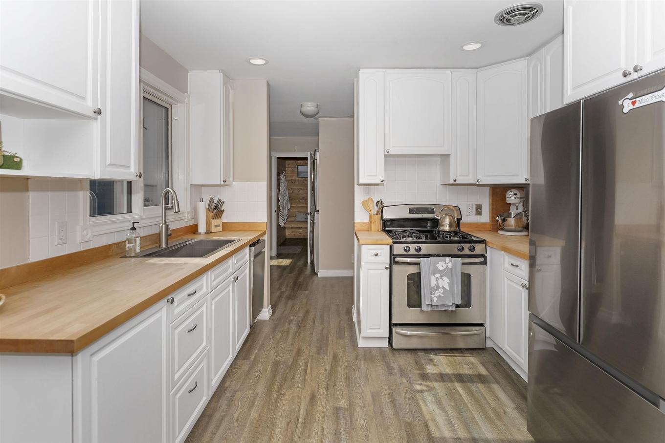 26 Margaret St S, Neebing, ON