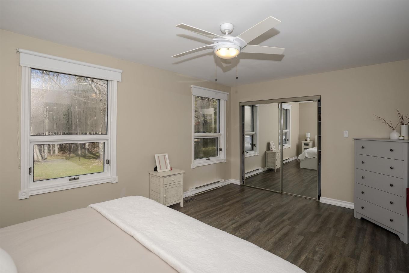 26 Margaret St S, Neebing, ON
