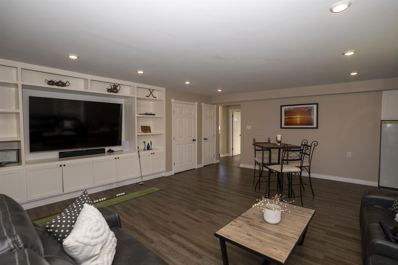26 Margaret St S, Neebing, ON