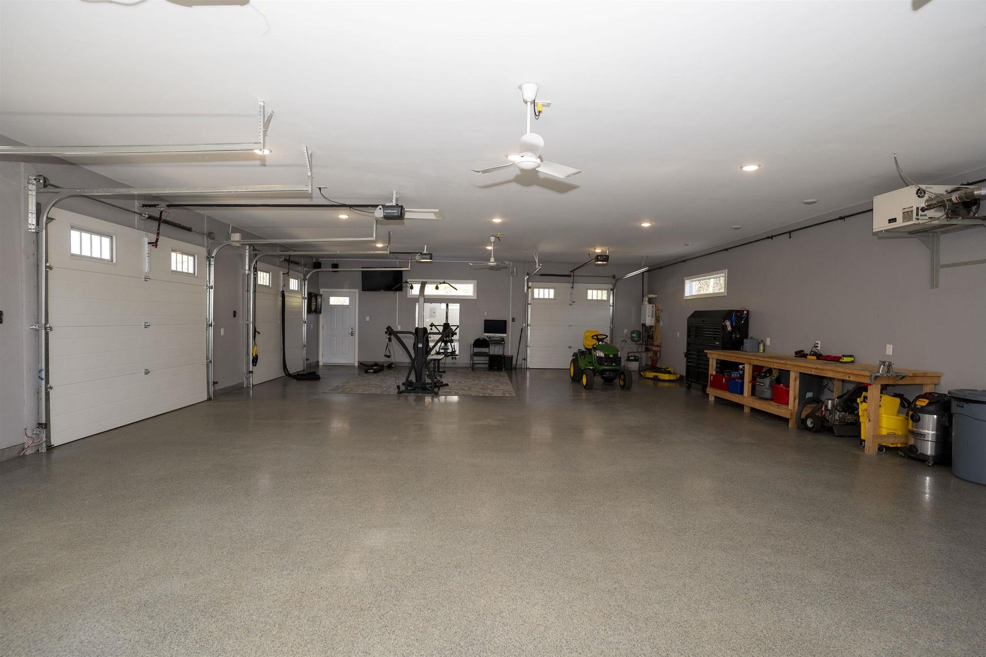 26 Margaret St S, Neebing, ON