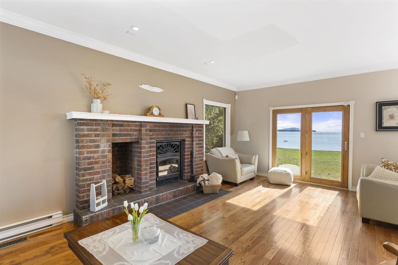 26 Margaret St S, Neebing, ON