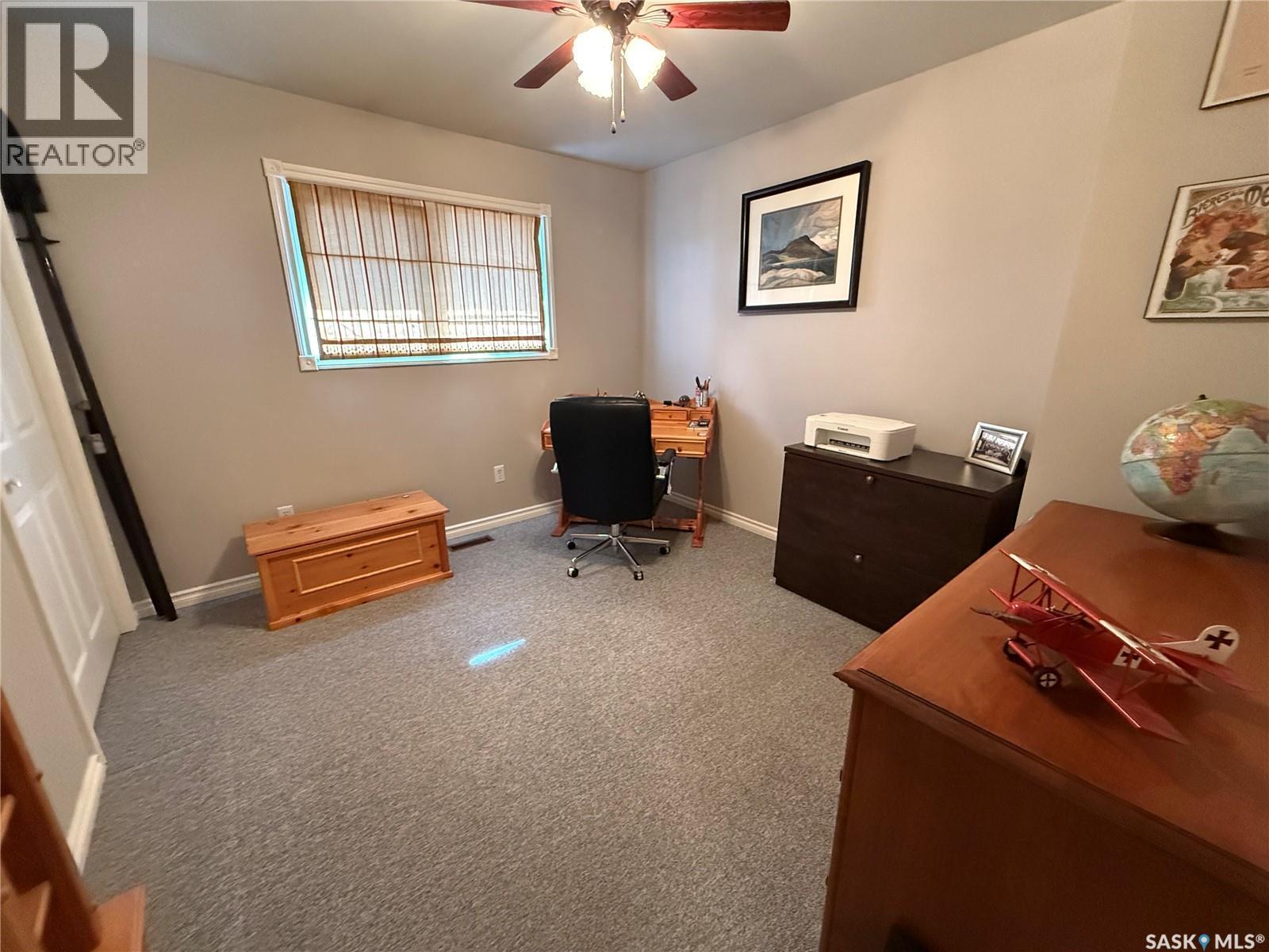1009 First Street, Estevan, SK - Indoor
