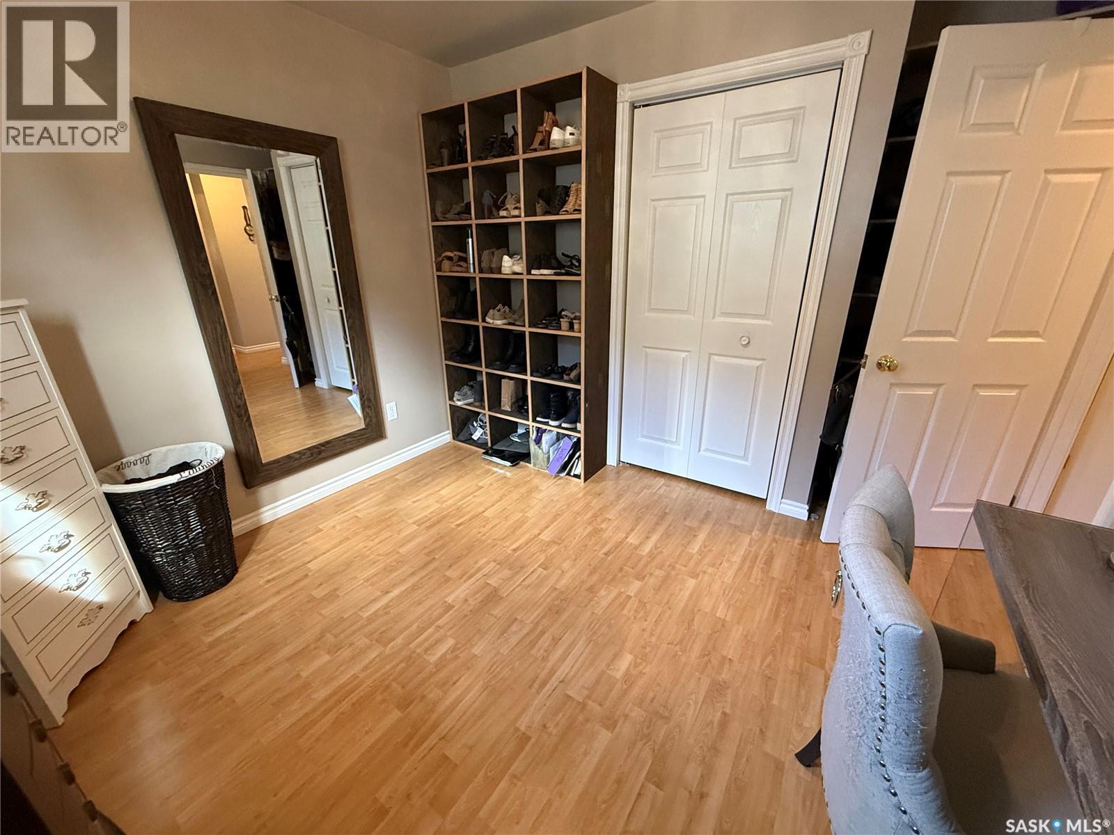 1009 First Street, Estevan, SK - Indoor