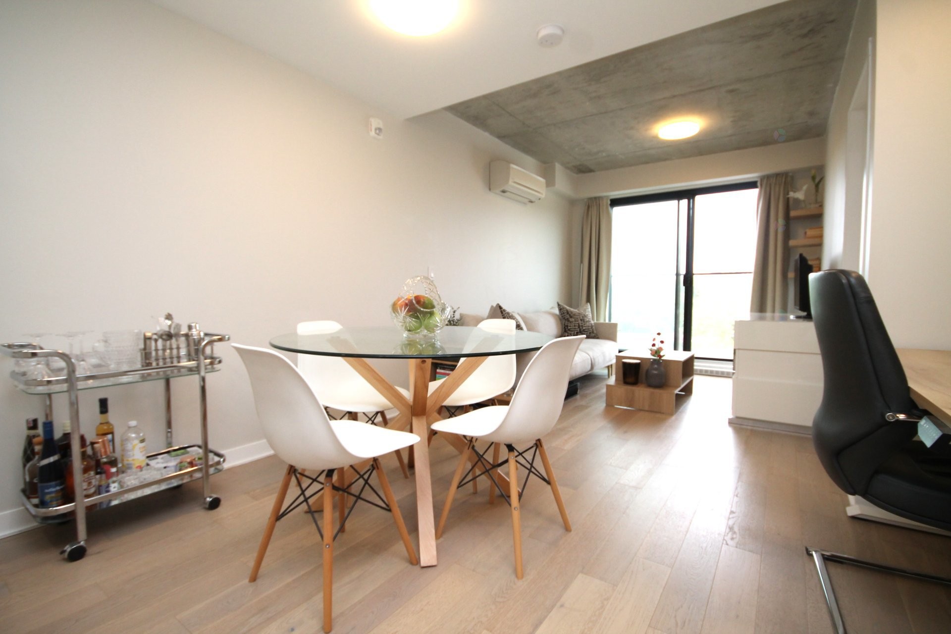 Dining Room - 505-5227 Boul. Décarie, Montréal (Côte-Des-Neiges/Notre-Dame-De-Grâce), QC
