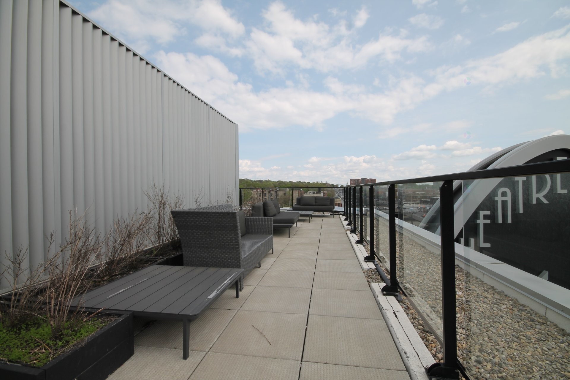 Patio - 505-5227 Boul. Décarie, Montréal (Côte-Des-Neiges/Notre-Dame-De-Grâce), QC