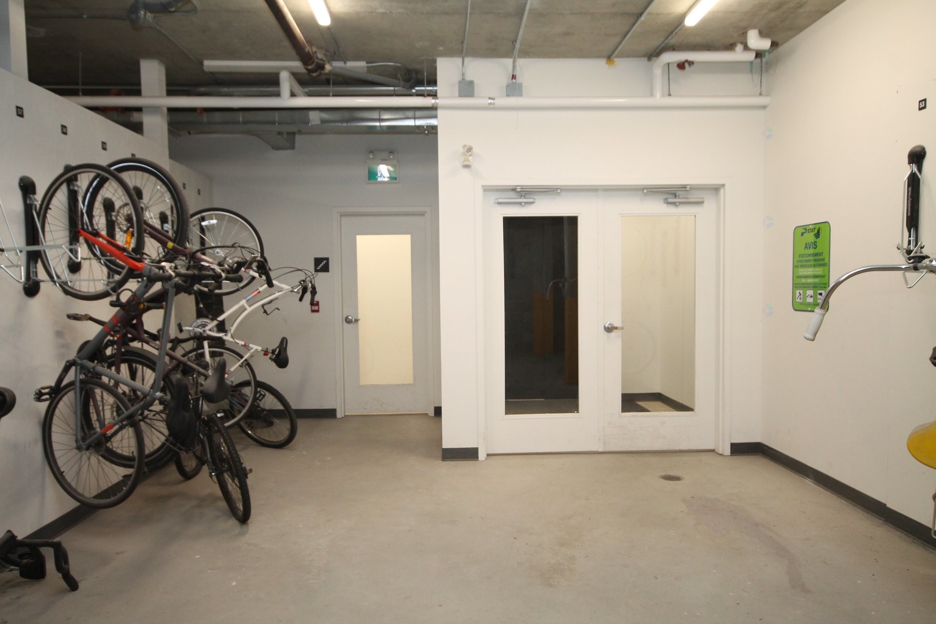 Storage - 505-5227 Boul. Décarie, Montréal (Côte-Des-Neiges/Notre-Dame-De-Grâce), QC