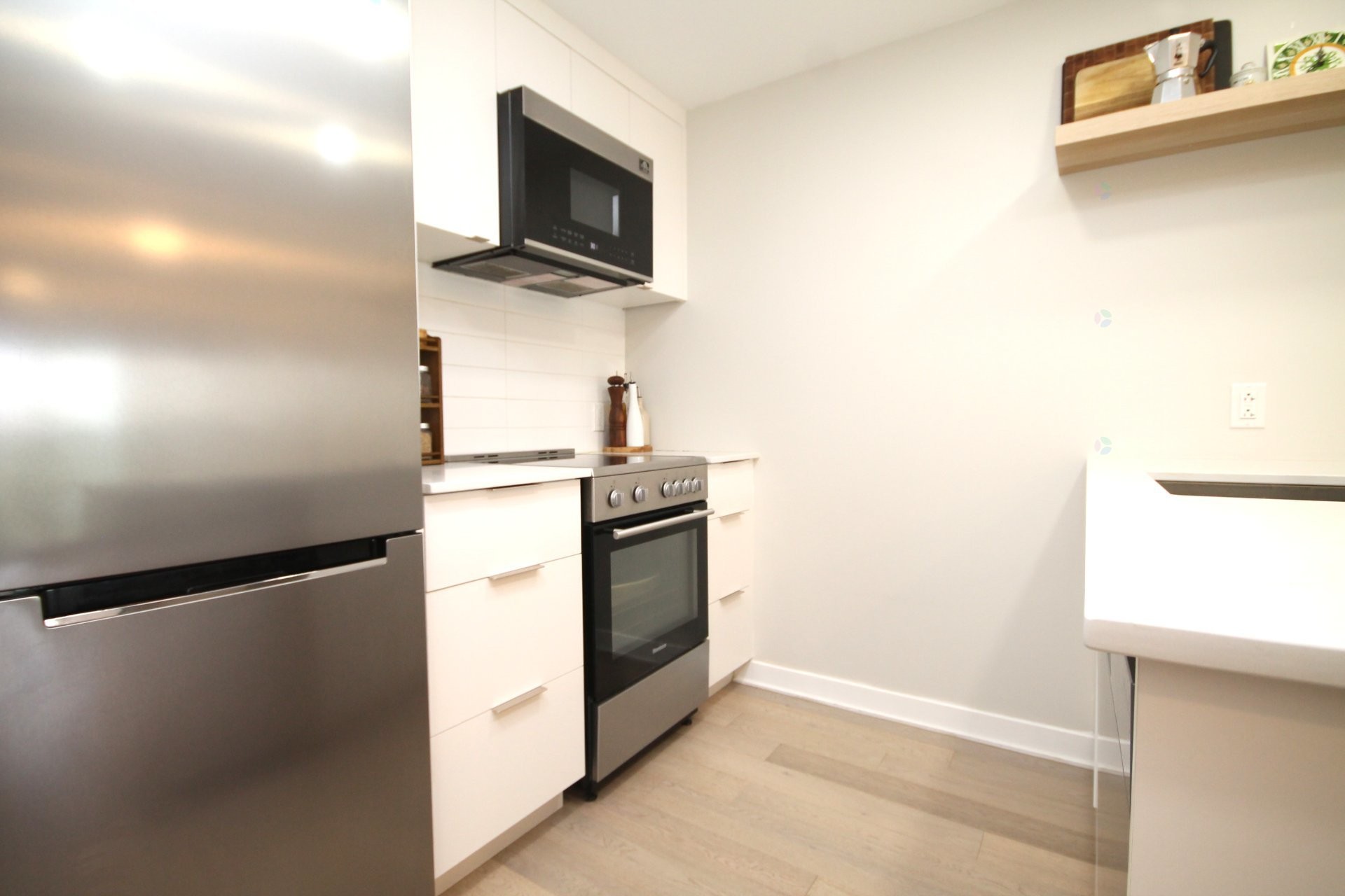 Kitchen - 505-5227 Boul. Décarie, Montréal (Côte-Des-Neiges/Notre-Dame-De-Grâce), QC