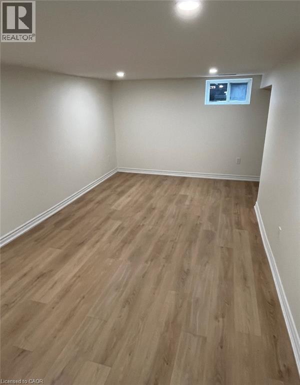 13 Stanley Street, Cambridge, ON - Indoor