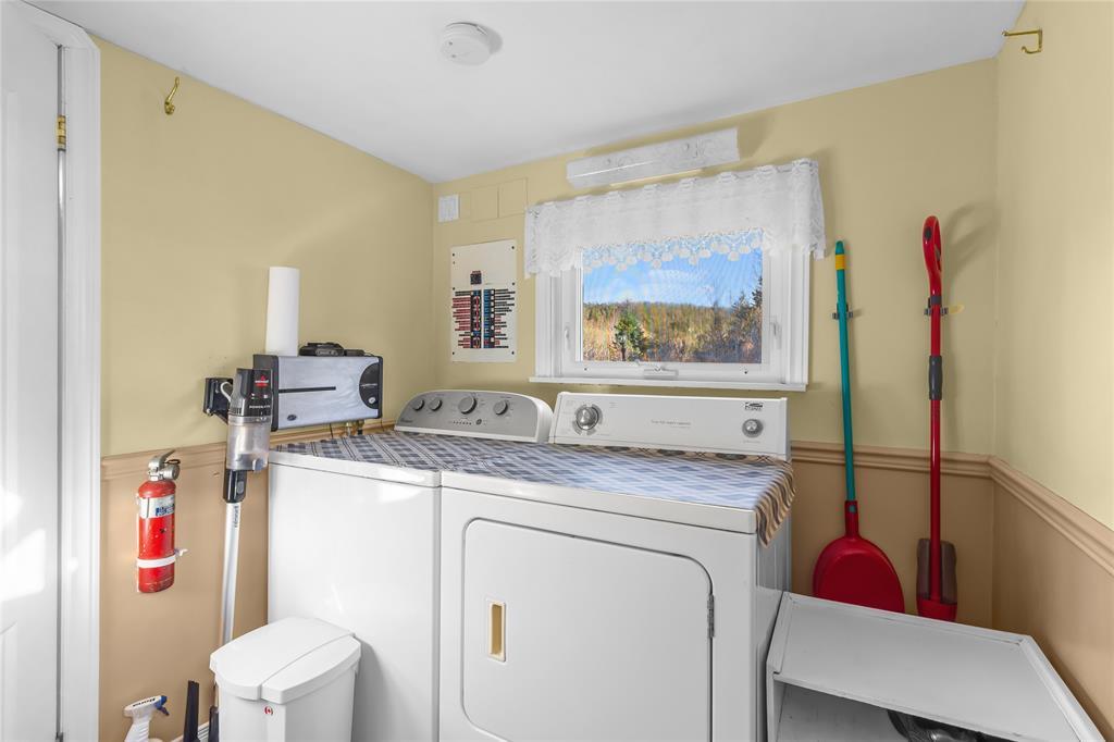 9 Gushue'S Road, Conception Harbour, NL - Indoor Photo Showing Laundry Room