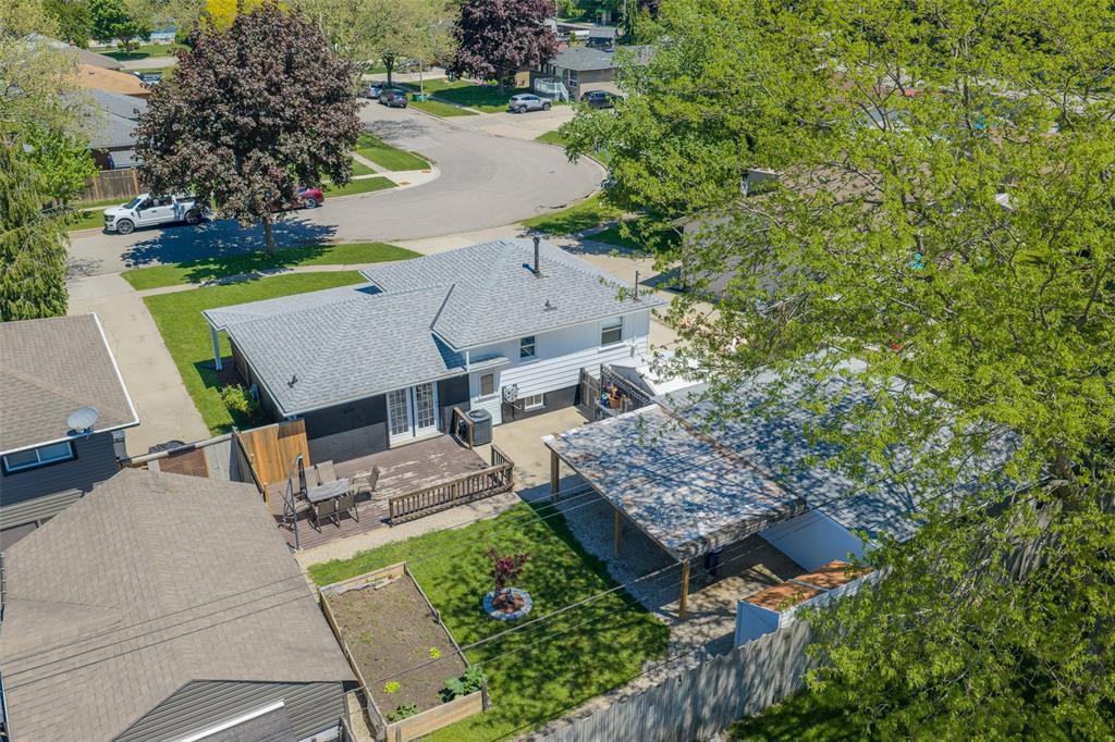 1081 Laurier Crescent, Sarnia, ON