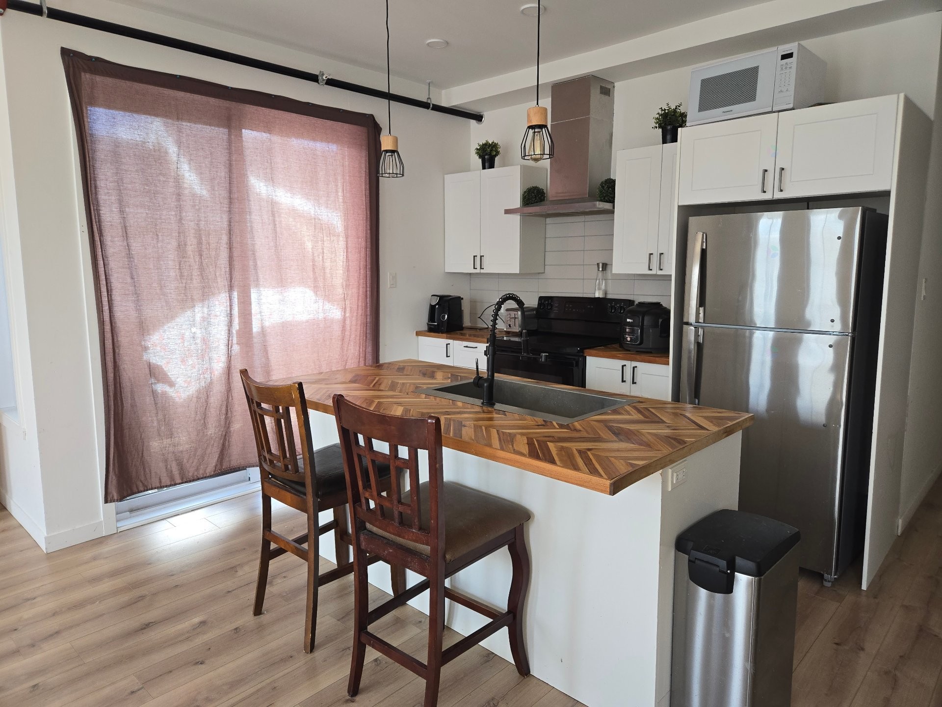 Kitchen - 204-94 Rue St-Louis, Saint-Eustache, QC