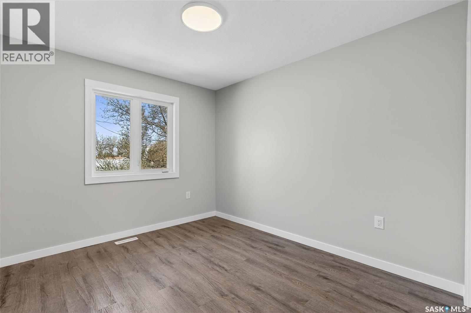 546 21St Street E, Prince Albert, SK - Indoor Photo Showing Other Room