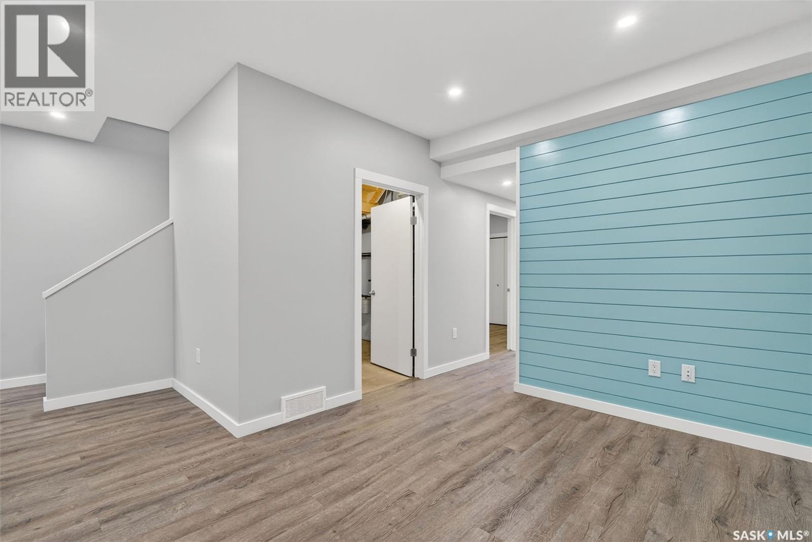 546 21St Street E, Prince Albert, SK - Indoor Photo Showing Other Room
