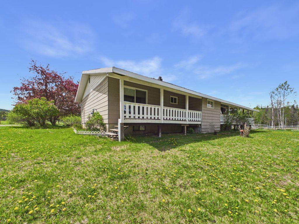 8489 Hwy 95A, Kimberley, BC - Outdoor With Deck Patio Veranda