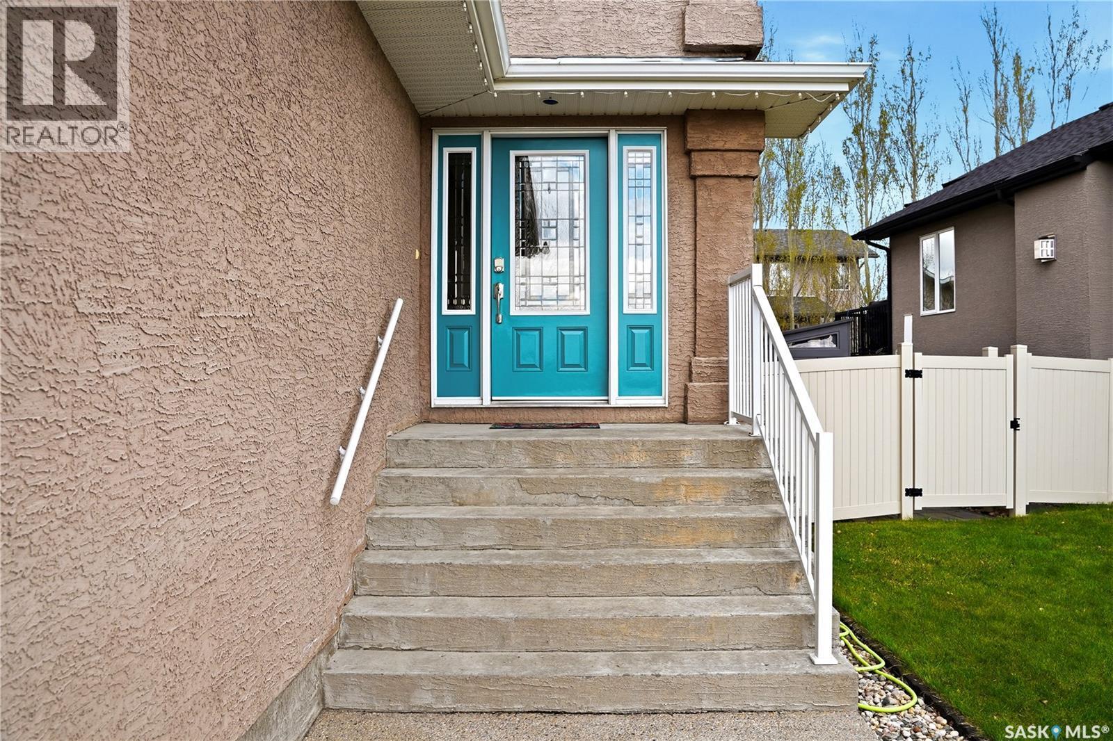 8034 Fairways West Drive, Regina, SK - Outdoor With Exterior