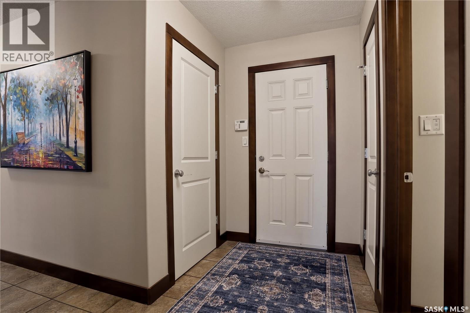 8034 Fairways West Drive, Regina, SK - Indoor Photo Showing Other Room