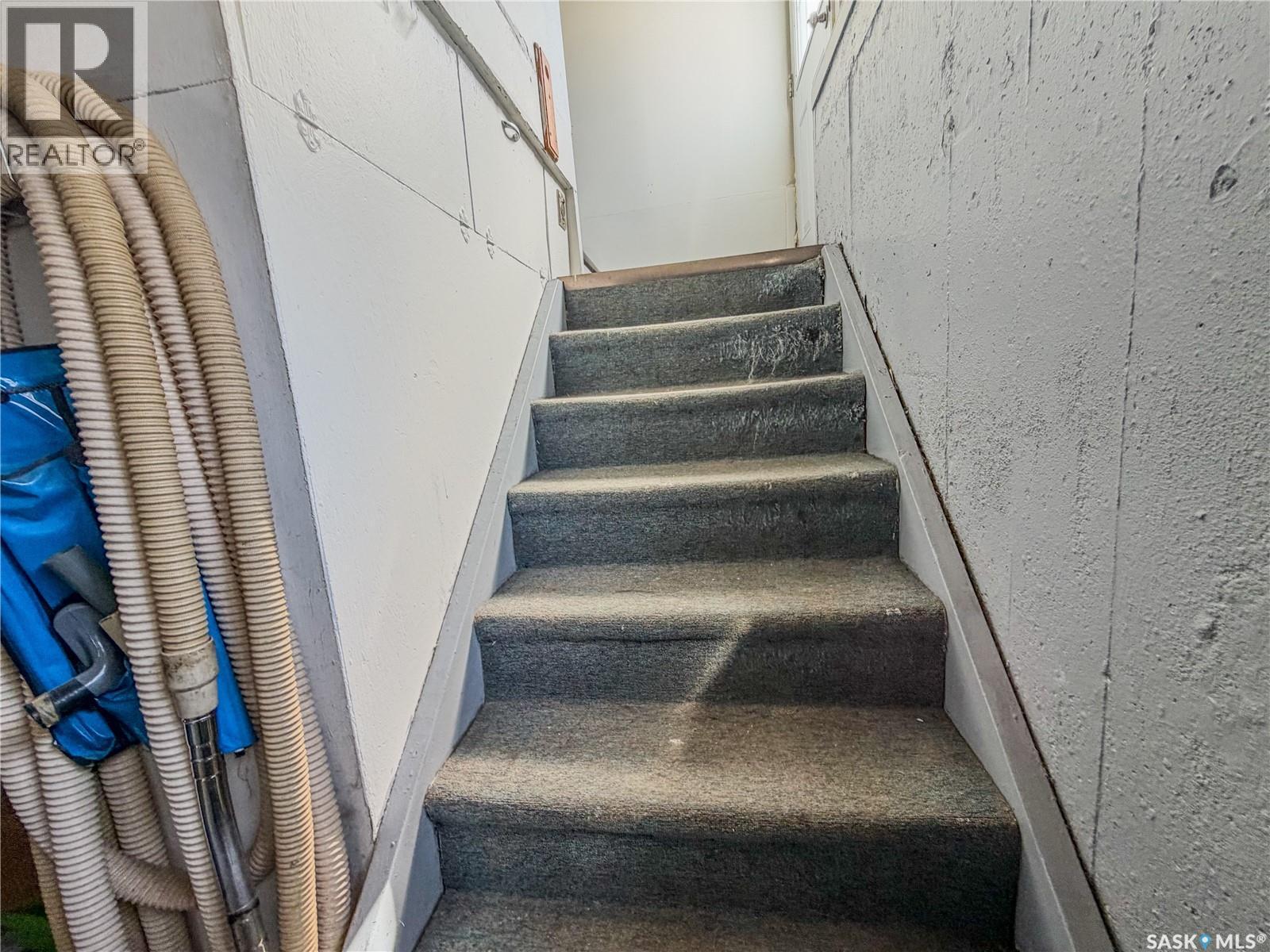 128 9Th Avenue E, Melville, SK - Indoor Photo Showing Other Room