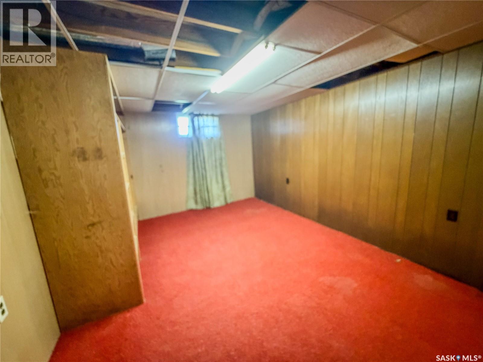 128 9Th Avenue E, Melville, SK - Indoor Photo Showing Other Room