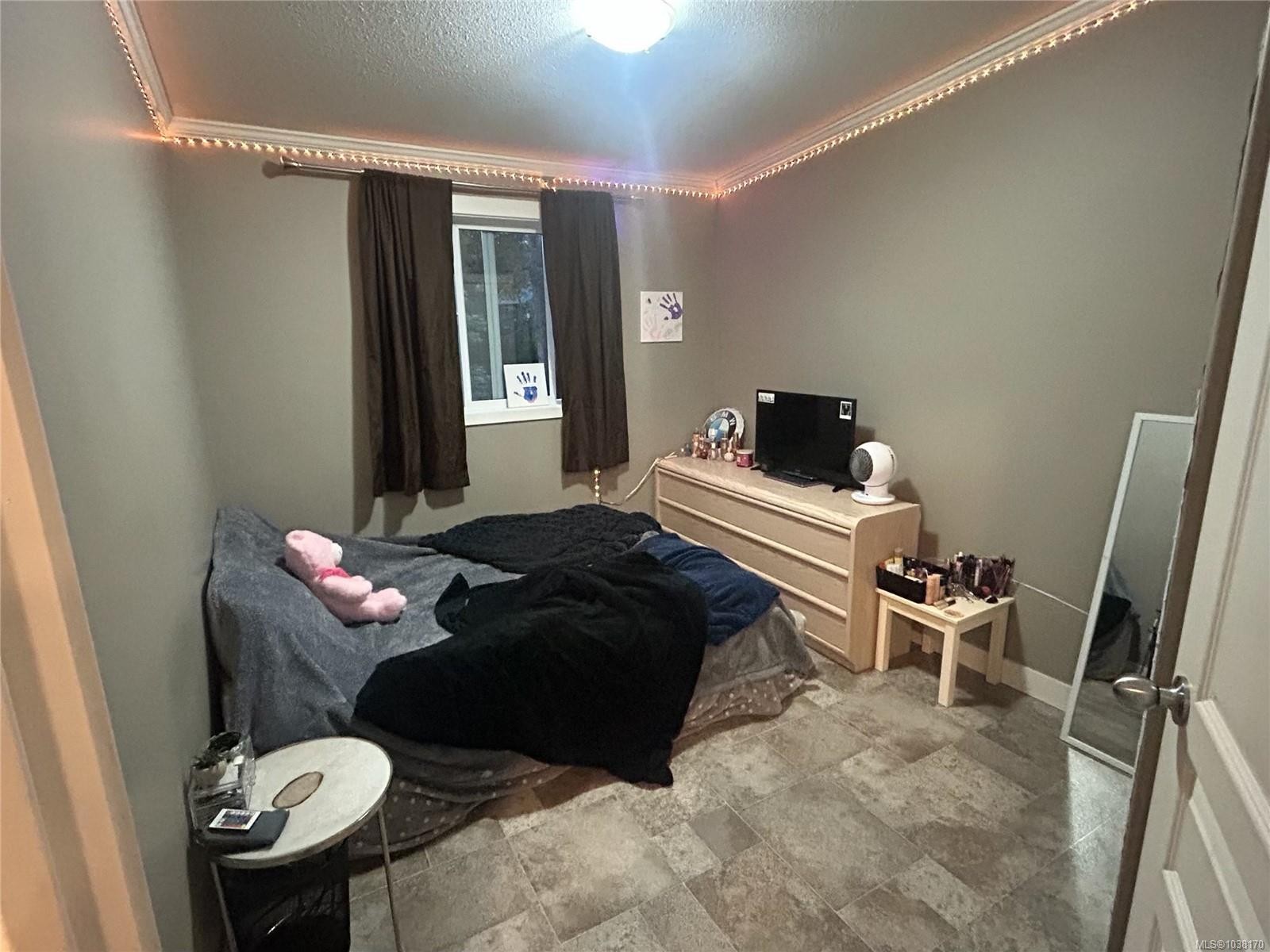 2550 Sooke River Rd, Sooke, BC