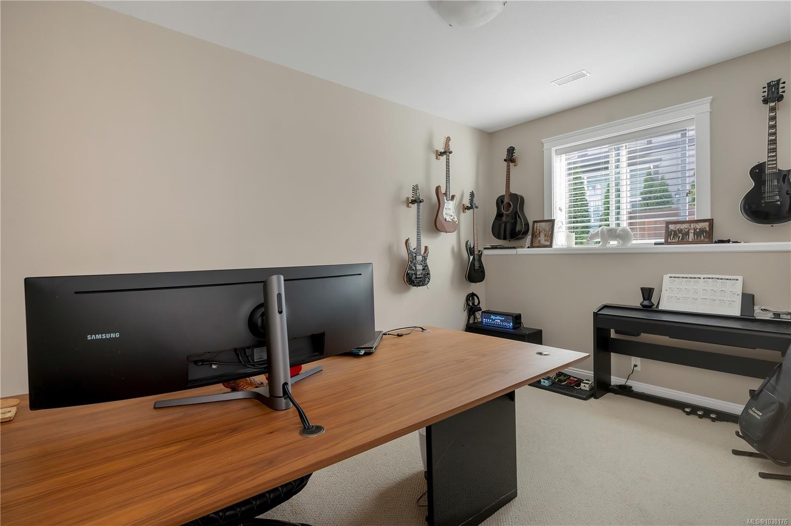 667 Nelson Rd, Campbell River, BC