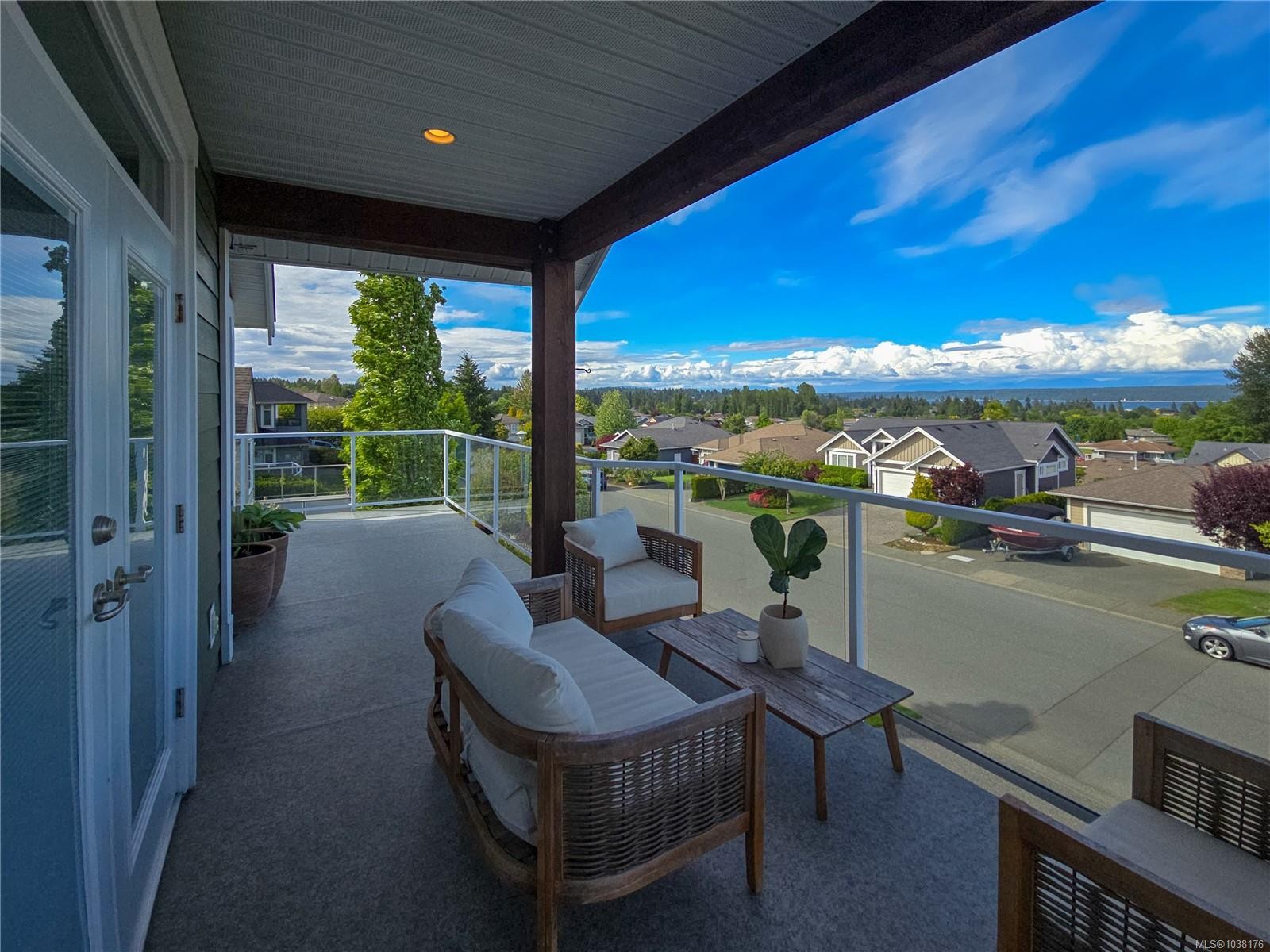 667 Nelson Rd, Campbell River, BC