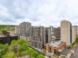 602-2320 Rue Tupper Montréal (Ville-Marie), QC H3H 0B8