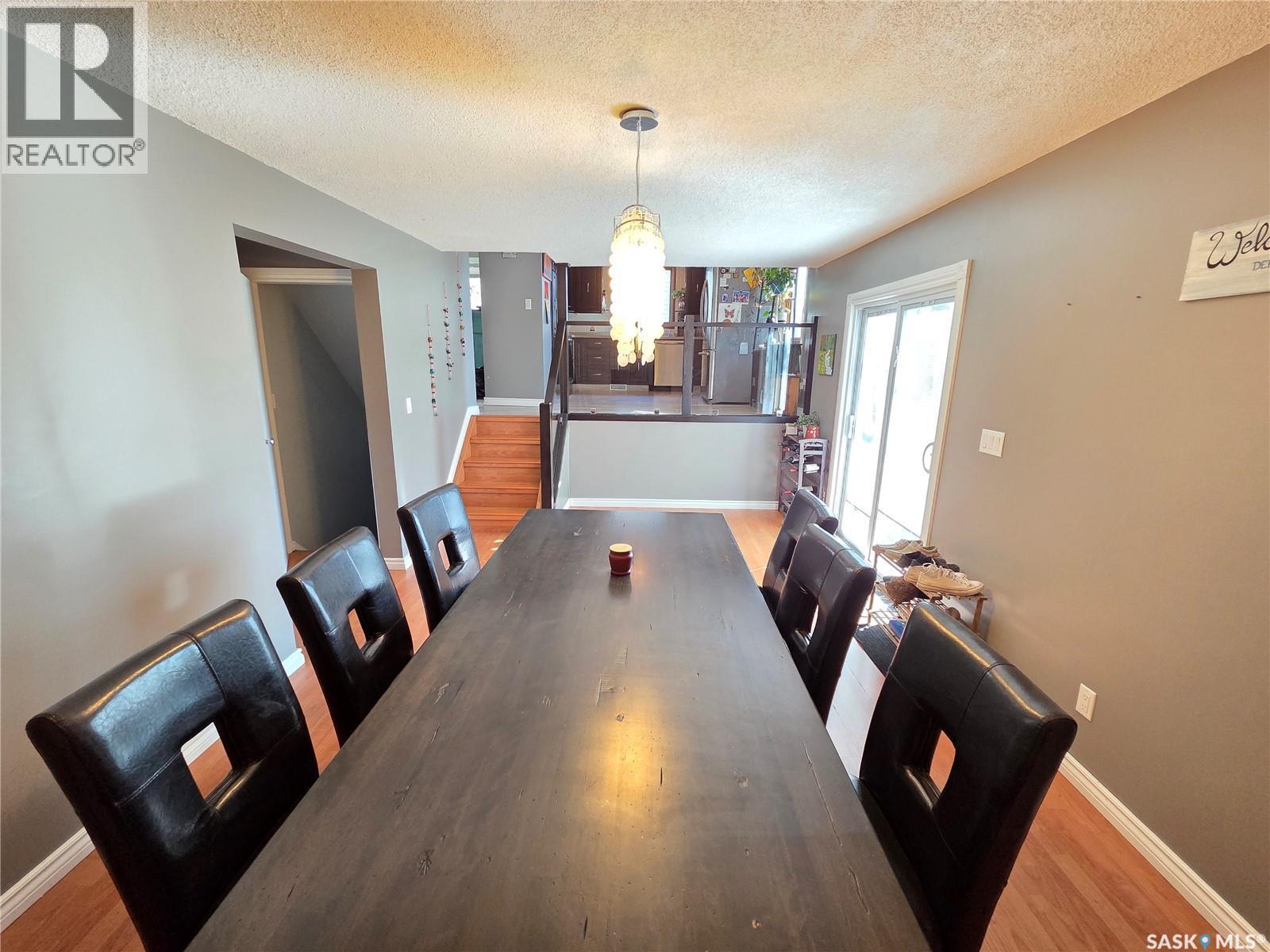 204 1St Street E, Carlyle, SK - Indoor Photo Showing Dining Room