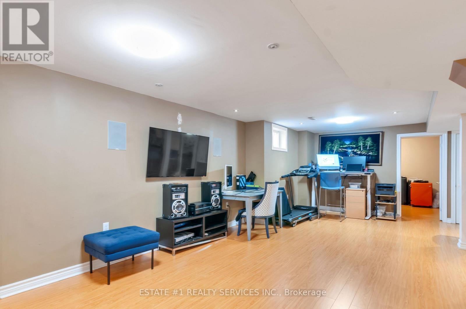 7448 Village Walk, Mississauga, ON - Indoor