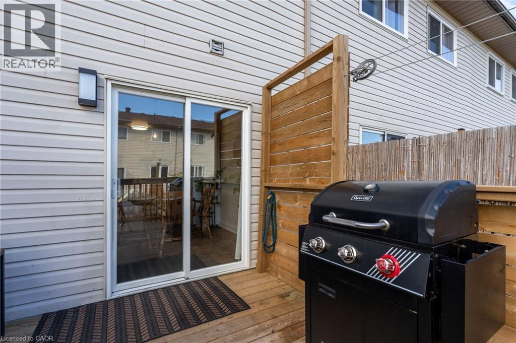 Dedicate BBQ Space - 4 Parkside Crescent, Angus, ON - Outdoor With Deck Patio Veranda With Exterior