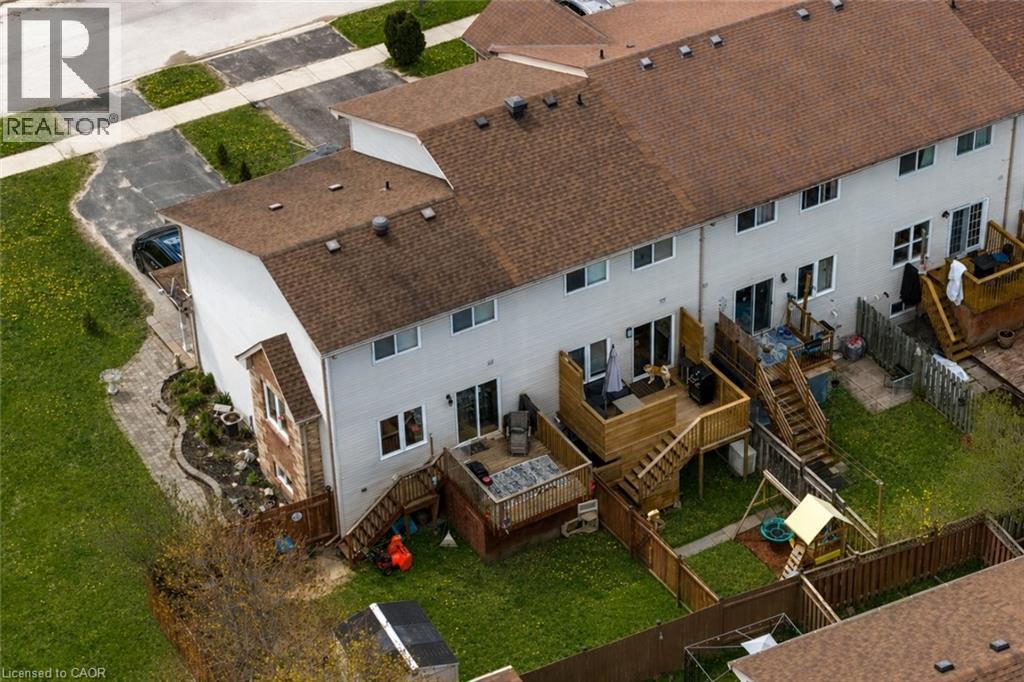Multi-tiered backyard Space. - 4 Parkside Crescent, Angus, ON - Outdoor With Deck Patio Veranda
