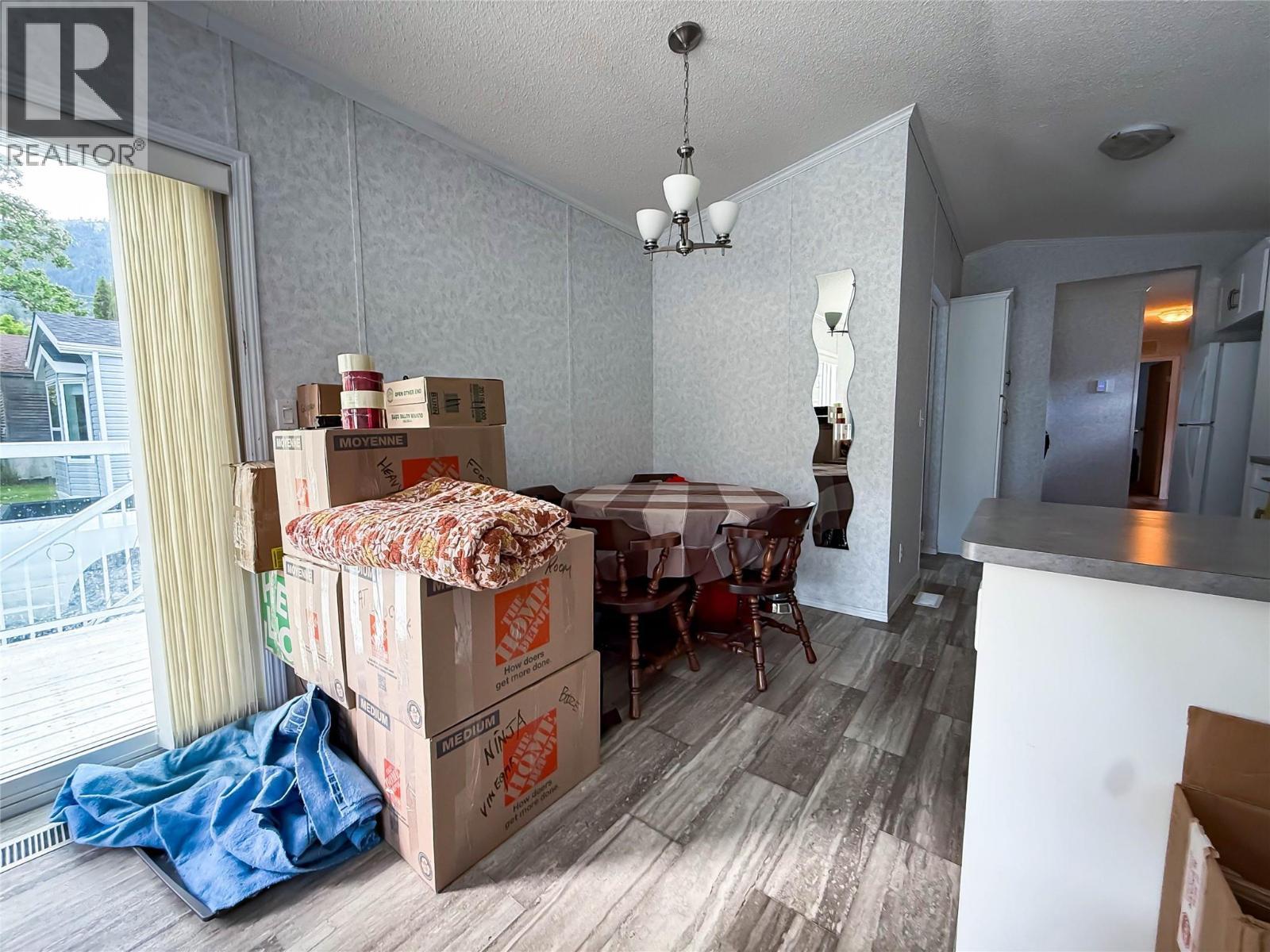 244 E Avenue Unit# 3, Kaslo, BC