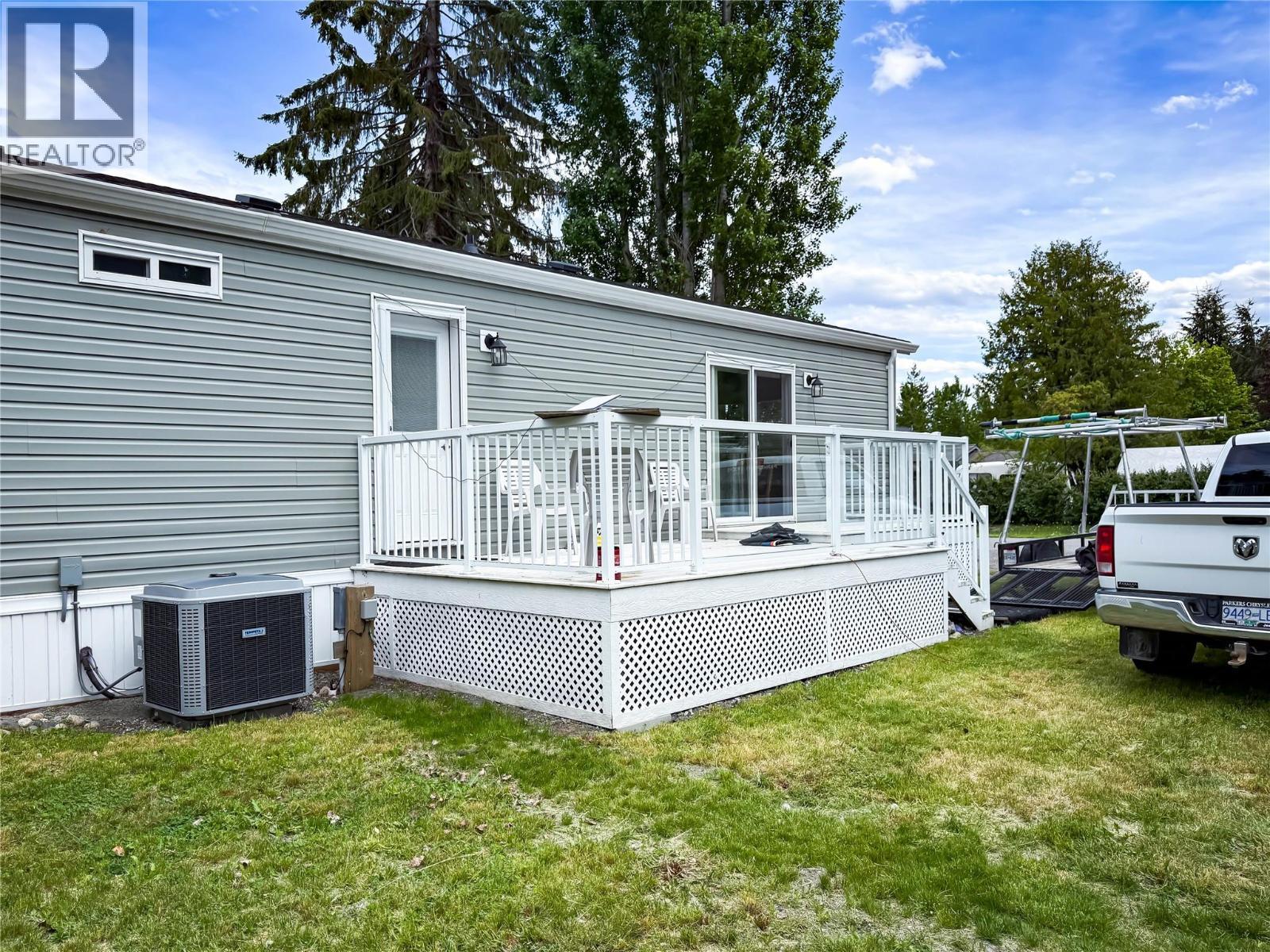 244 E Avenue Unit# 3, Kaslo, BC