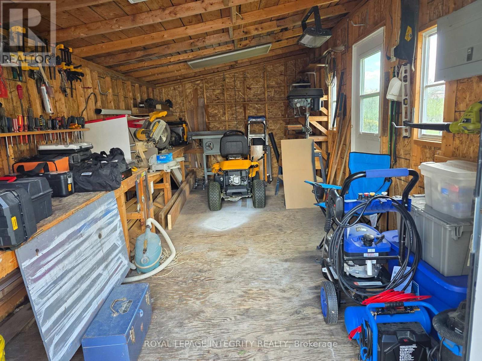 Inside workshop - 145 Danis Avenue, Cornwall, ON - Indoor