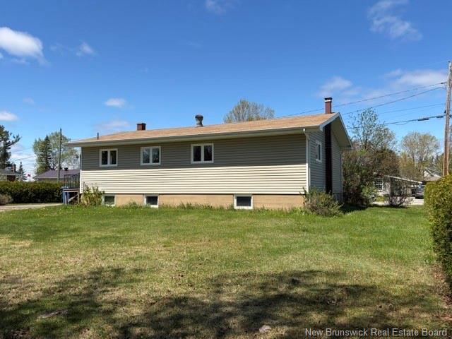 1091 James St, Bathurst, NB