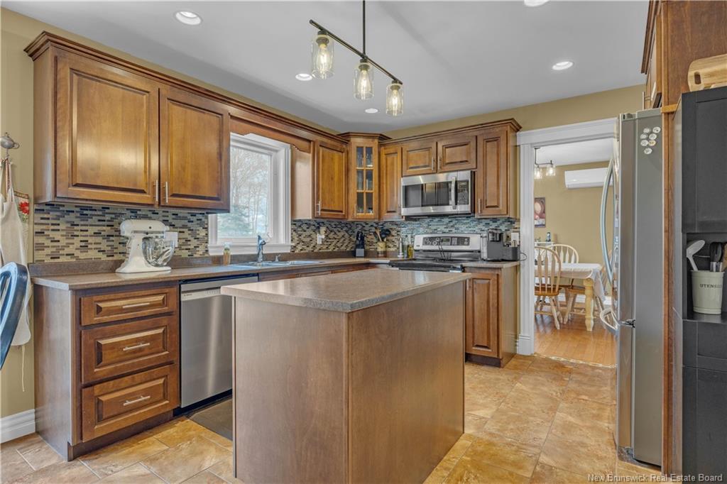 10 Granite Dr, Quispamsis, NB