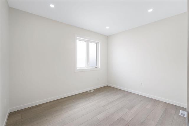 745 Moncton Ave, Winnipeg, MB