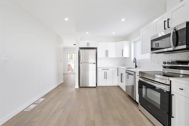 745 Moncton Ave, Winnipeg, MB