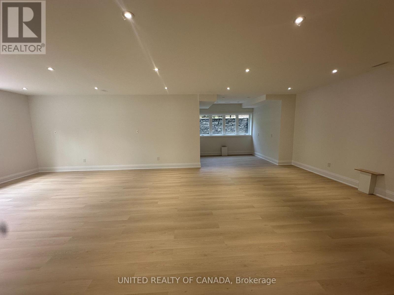 5 Cedar Crescent, Aurora, ON - Indoor
