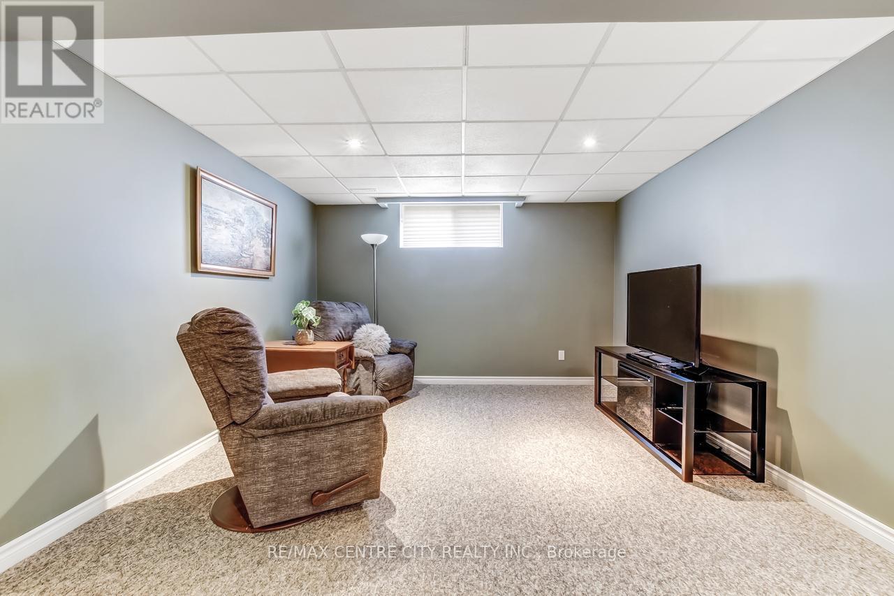 55 - 45 Lake Margaret Trail, St. Thomas, ON - Indoor Photo Showing Other Room