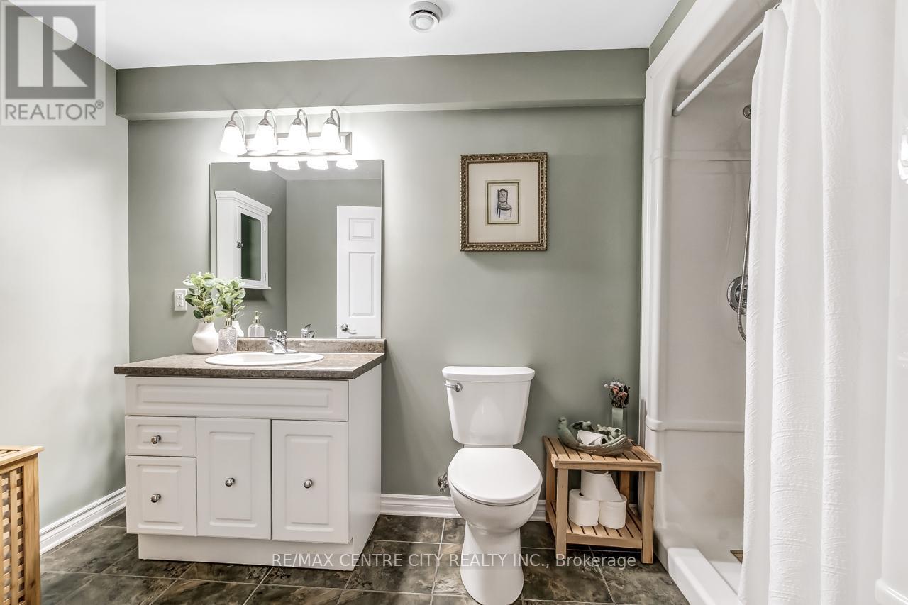 55 - 45 Lake Margaret Trail, St. Thomas, ON - Indoor Photo Showing Bathroom