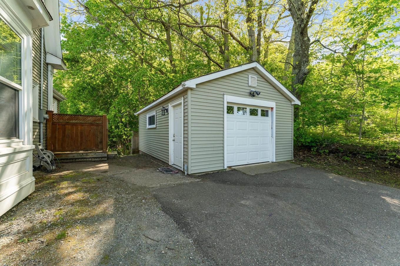 148 Main Street, Kentville, NS